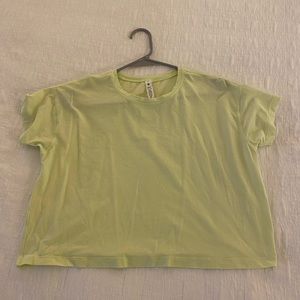 lululemon crispin green cates tee